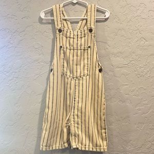 Zara 4/5 boys short overalls